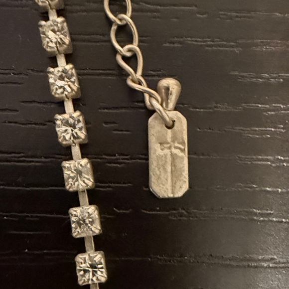 Elegant Rhinestone Necklace - Picture 5 of 6